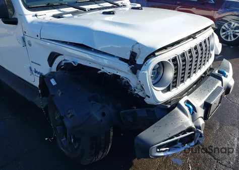 2024 Jeep Wrangler 4Xe Sahara 4Xe из США, поврежденный, VIN 1C4RJXP69RW231206